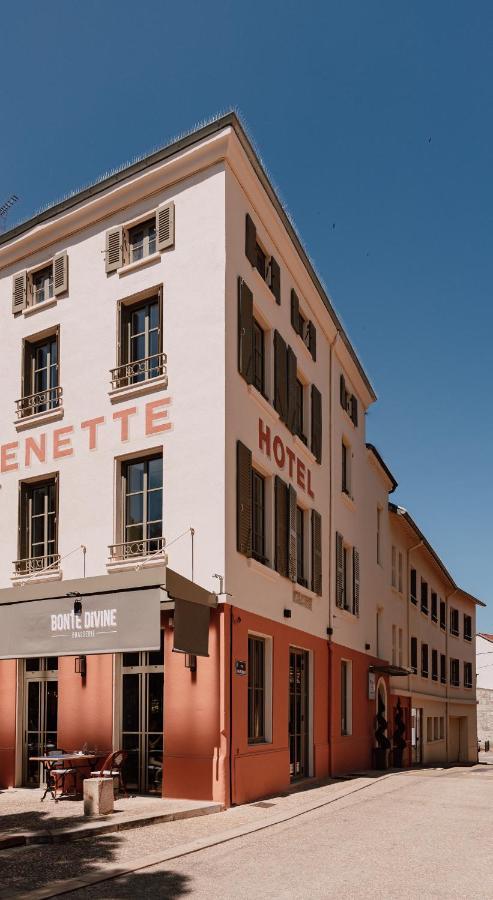Mage - La Grenette